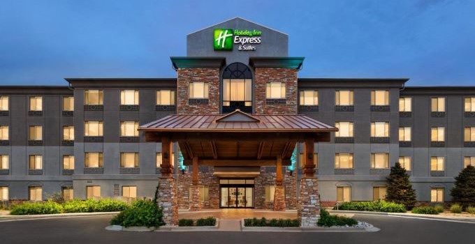 Holiday Inn Express Denver Airport